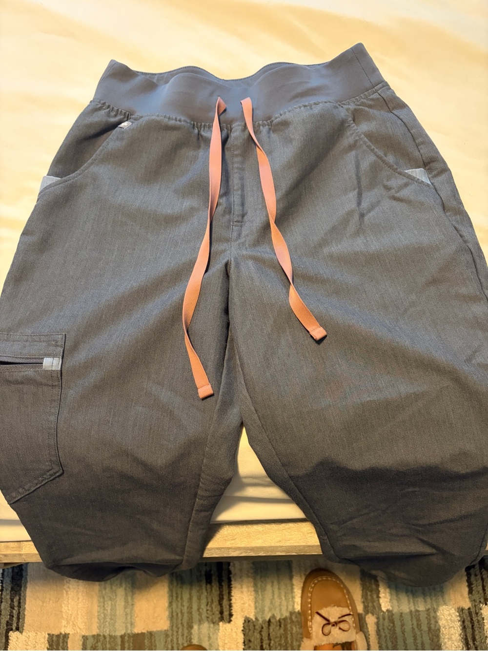 Figs Women's scrub Jogger Pants in heather denim (grayish)